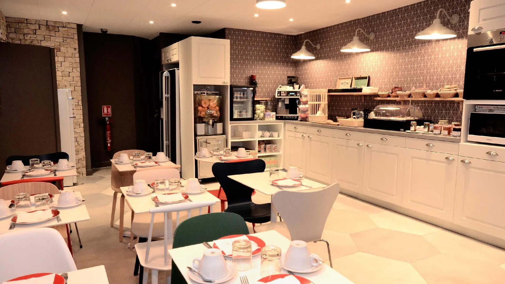 Green Hotels Confort Paris 13 (Adults Only)
