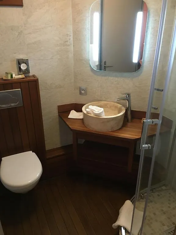 Green Hotels Confort Paris 13 (Adults Only)